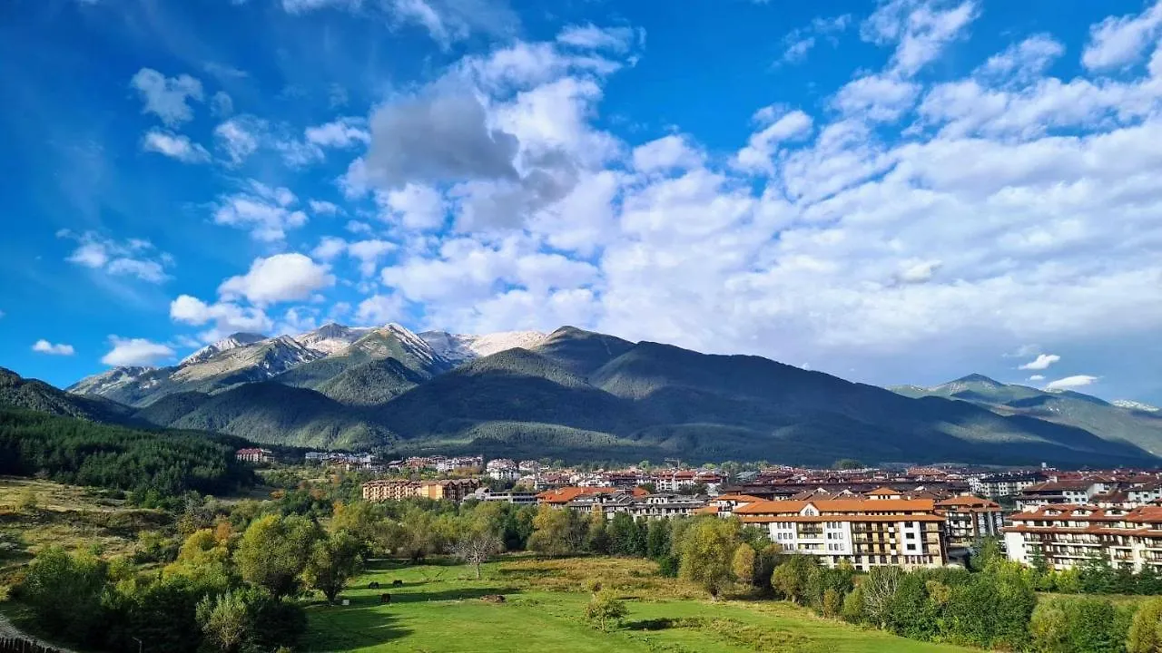 Stylish 2Bd Apartment With Panoramic Mountain View By Flat Mаnager Bansko 0*,
